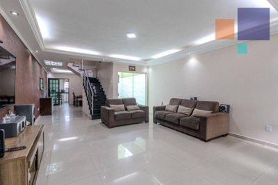 Sobrado, 4 quartos, 244 m² - Foto 2