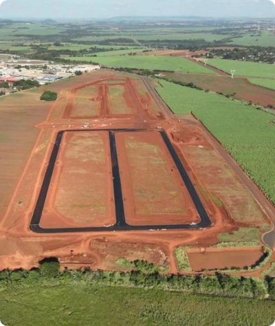 Loteamento e Condomínio, 600 m² - Foto 1