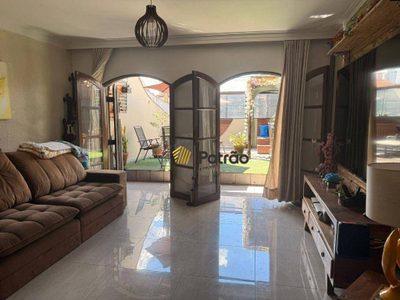 Sobrado, 3 quartos, 220 m² - Foto 2