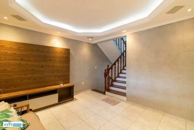 Sobrado, 3 quartos, 240 m² - Foto 4