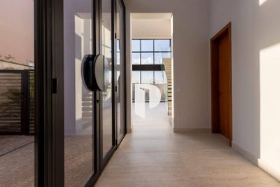 Sobrado, 2 quartos, 304 m² - Foto 2