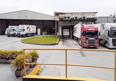Depósito-Galpão, 7688 m² - Foto 1