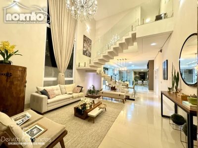 Casa, 1 quarto, 380 m² - Foto 1