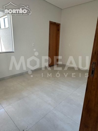 Casa, 2 quartos, 65 m² - Foto 4