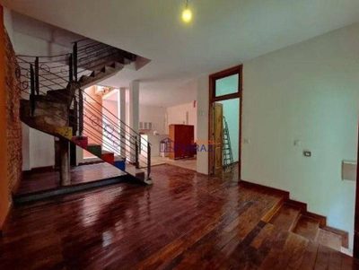 Casa, 4 quartos, 240 m² - Foto 2