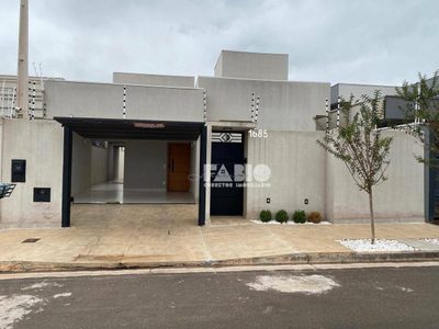 Casa, 3 quartos, 100 m² - Foto 1