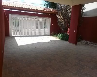 Casa, 3 quartos, 180 m² - Foto 1