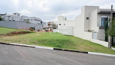 Loteamento e Condomínio, 300 m² - Foto 1