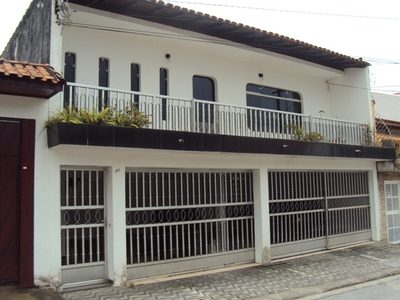 Casa, 4 quartos, 372 m² - Foto 1