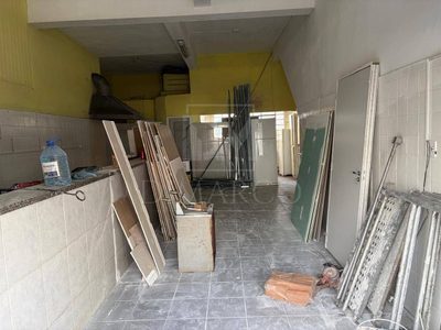 Loja-Salão, 100 m² - Foto 1