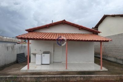 Casa, 2 quartos, 250 m² - Foto 1