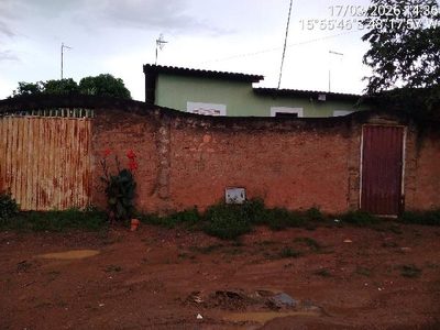 Casa, 2 quartos, 360 m² - Foto 1