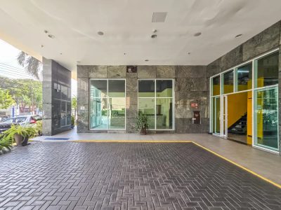 Loja-Salão, 69 m² - Foto 1