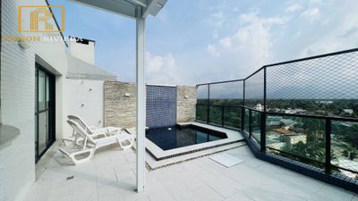 Cobertura, 3 quartos, 227 m² - Foto 2