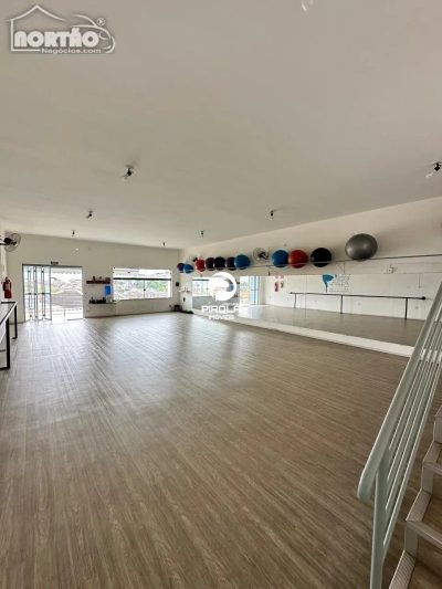Casa, 3 quartos, 496 m² - Foto 1