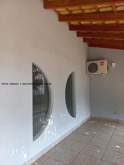Casa, 3 quartos, 138 m² - Foto 2
