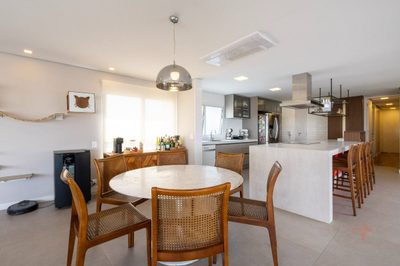 Apartamento, 4 quartos, 210 m² - Foto 2