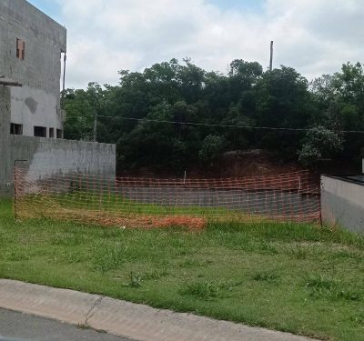 Terreno, 300 m² - Foto 1