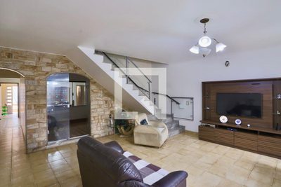 Casa, 3 quartos, 220 m² - Foto 2