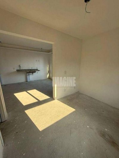 Apartamento, 1 quarto, 37 m² - Foto 1