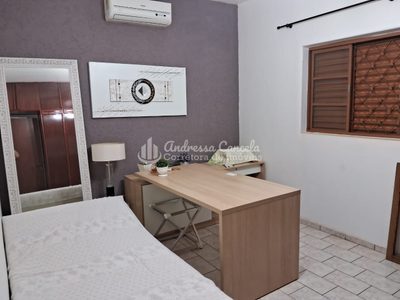 Casa, 4 quartos, 240 m² - Foto 3