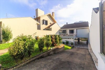 Casa, 3 quartos, 227 m² - Foto 1