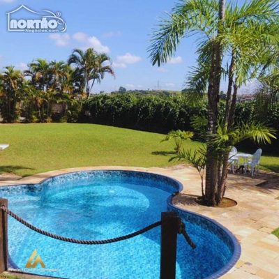 Casa, 4 quartos, 350 m² - Foto 1