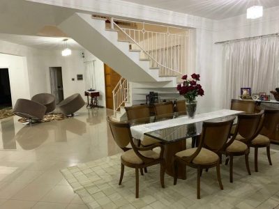 Casa, 4 quartos, 344 m² - Foto 1