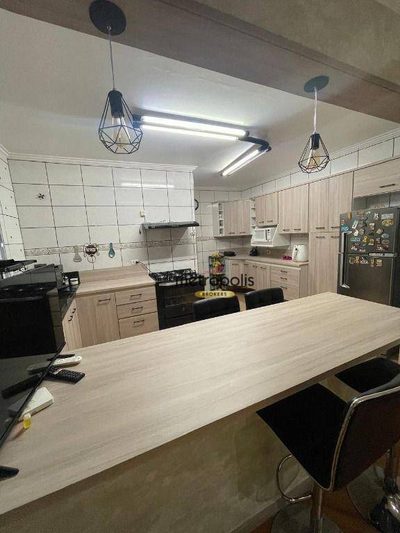 Sobrado, 4 quartos, 215 m² - Foto 4