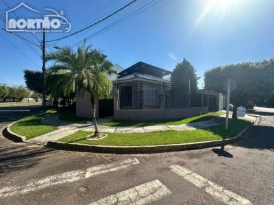 Casa, 4 quartos, 120 m² - Foto 1