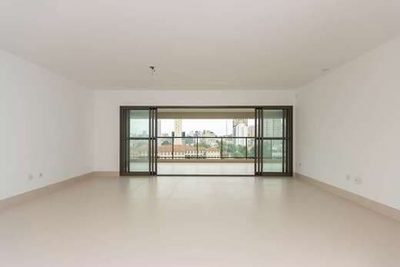 Apartamento, 3 quartos, 156 m² - Foto 1