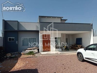 Casa, 4 quartos, 133 m² - Foto 1