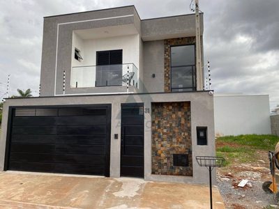 Casa, 3 quartos, 151 m² - Foto 2