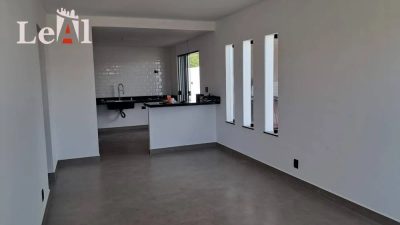 Casa, 3 quartos, 122 m² - Foto 1