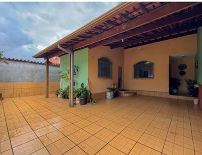 Casa, 3 quartos, 300 m² - Foto 1