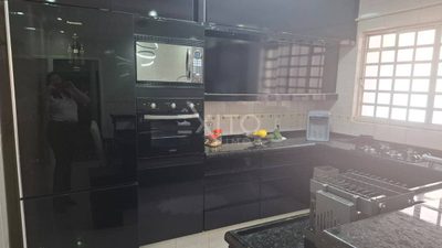 Casa, 3 quartos, 280 m² - Foto 1
