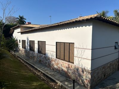Chácara, 4 quartos, 2423 m² - Foto 2