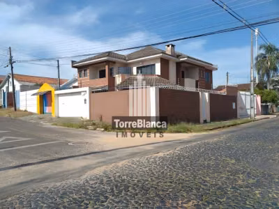 Sobrado, 3 quartos, 240 m² - Foto 1