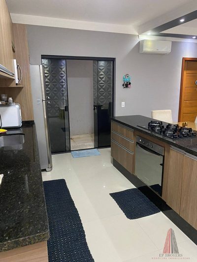 Casa, 3 quartos, 216 m² - Foto 4