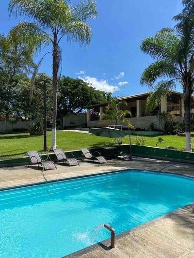 Chácara, 4 quartos, 5000 m² - Foto 1