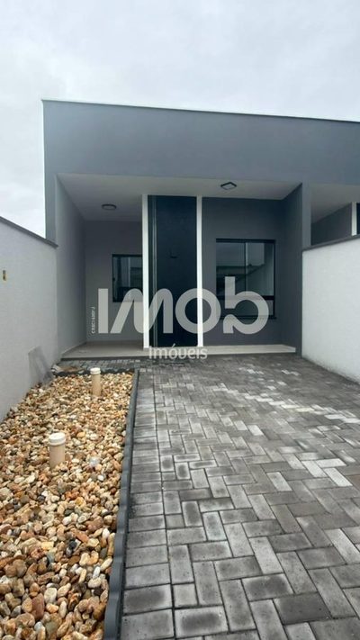 Casa, 2 quartos, 67 m² - Foto 1