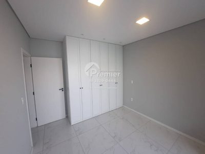 Casa, 5 quartos, 305 m² - Foto 2