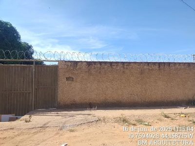 Casa, 2 quartos, 360 m² - Foto 1