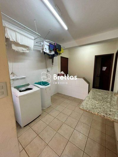 Casa, 3 quartos, 216 m² - Foto 4
