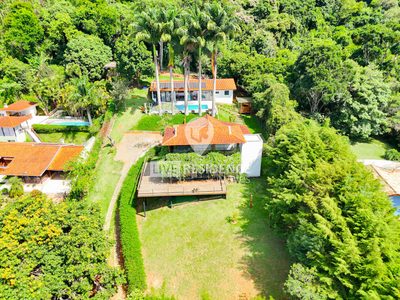 Casa, 4 quartos, 258 m² - Foto 2