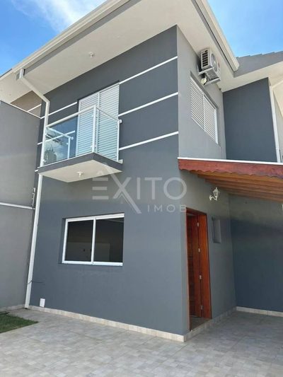Casa, 3 quartos, 126 m² - Foto 1