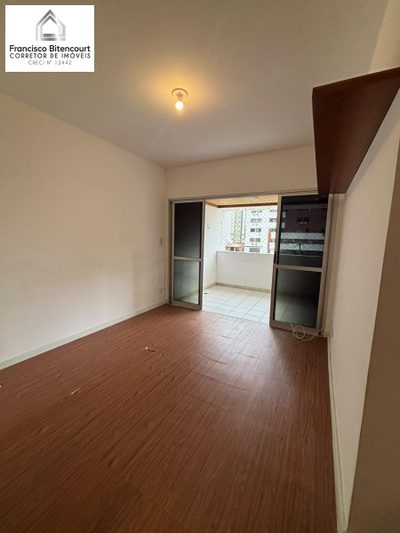 Apartamento, 3 quartos, 1000 m² - Foto 2