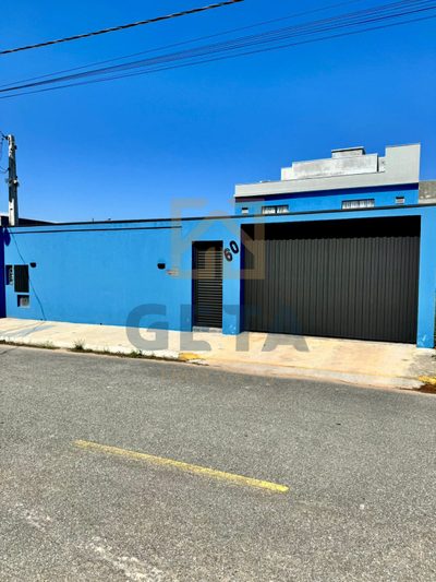 Casa, 2 quartos, 167 m² - Foto 1
