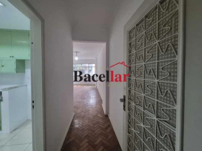 Apartamento, 3 quartos, 100 m² - Foto 1