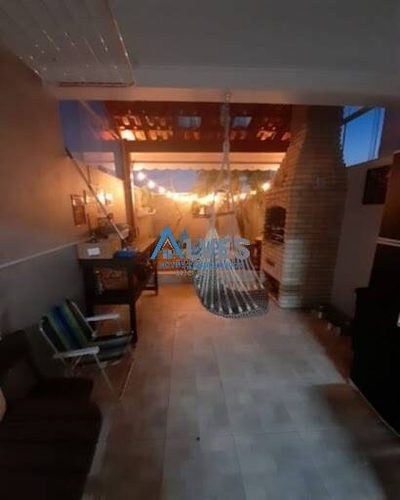 Sobrado, 3 quartos, 157 m² - Foto 1